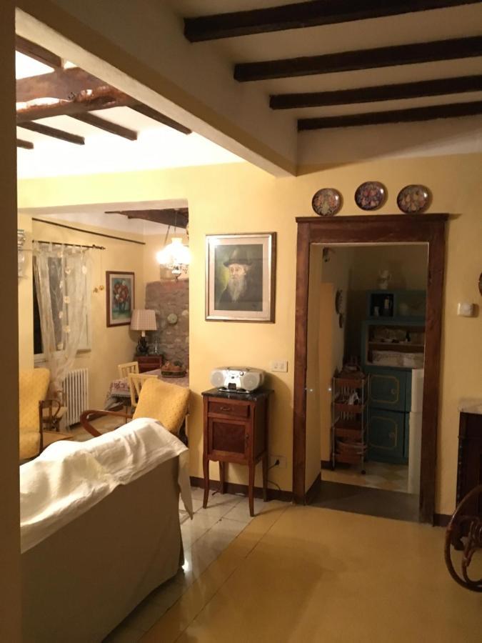 Ferienwohnung Barga Lucca Centro Storico Con Giardino Exterior foto