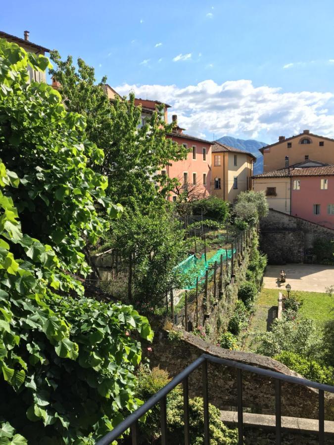 Ferienwohnung Barga Lucca Centro Storico Con Giardino Exterior foto